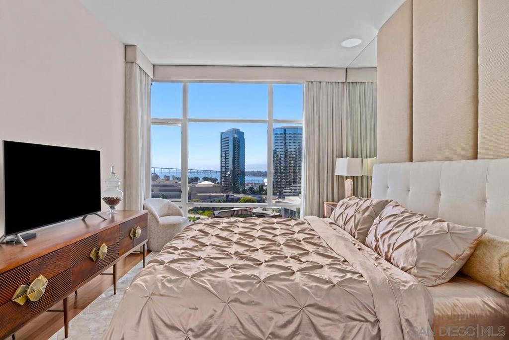 550 Front St 1101