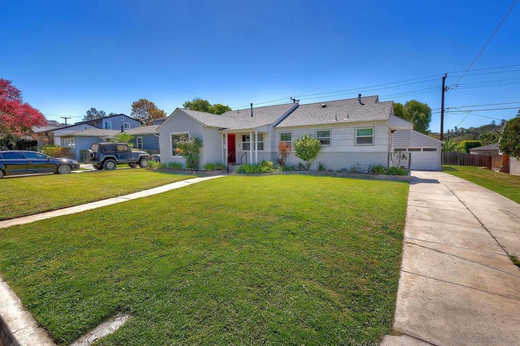 8951 Linden