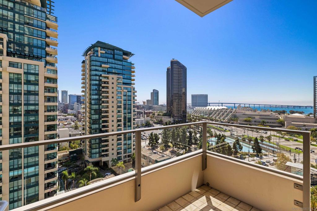 550 Front St 1101