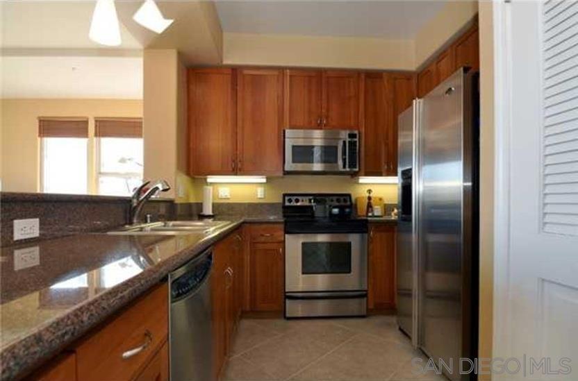 330 J St 503