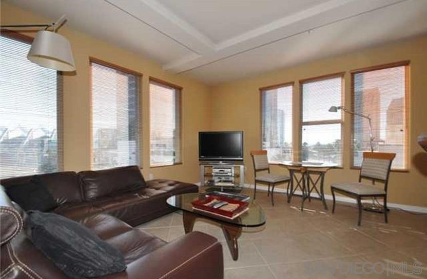 330 J St 503
