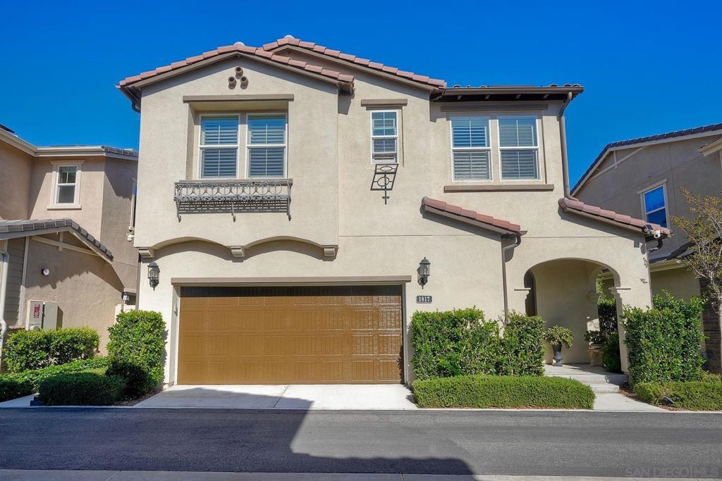 1817 Artemisia Ct