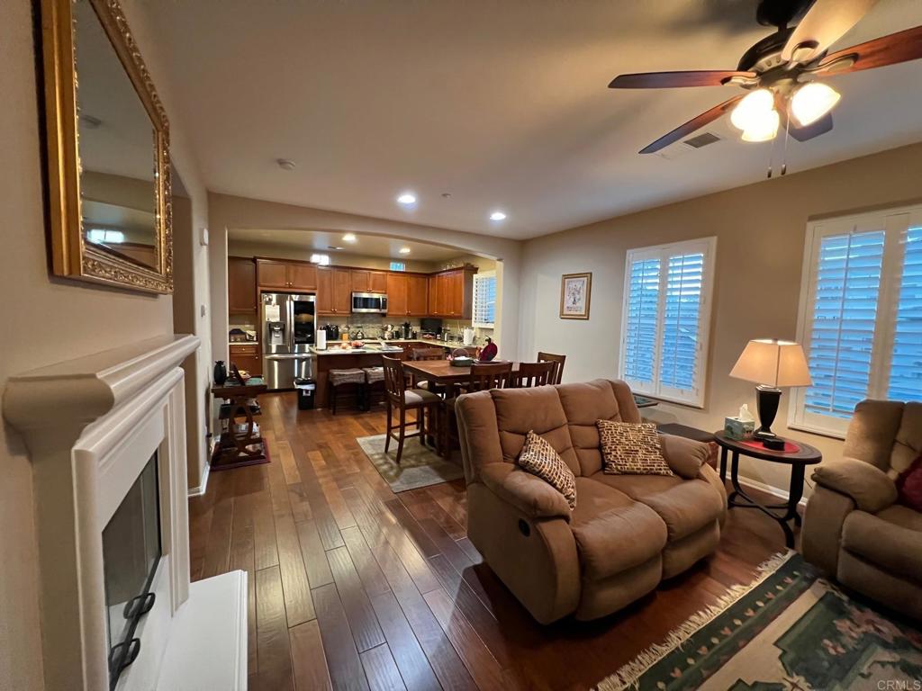 1626 Cliff Rose Drive Unit: 146