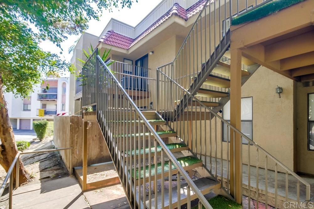 1824 Via Las Palmas 10