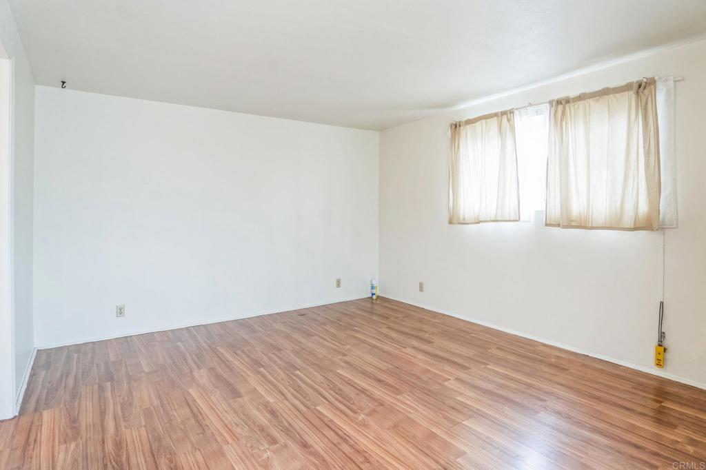 3747 Dalbergia Street