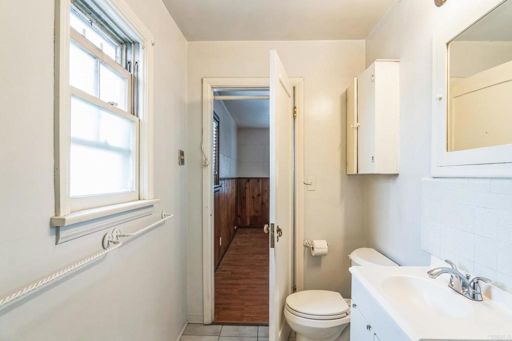 3747 Dalbergia Street