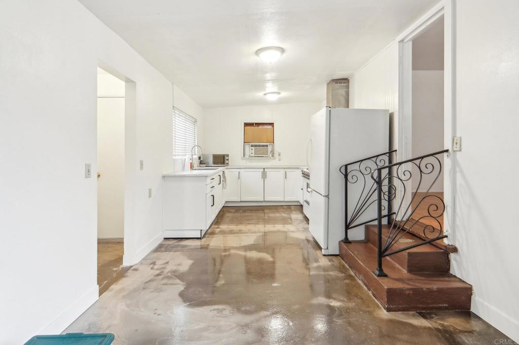 3747 Dalbergia Street