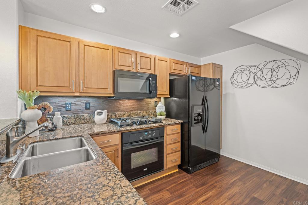 7725 El Cajon Boulevard 4