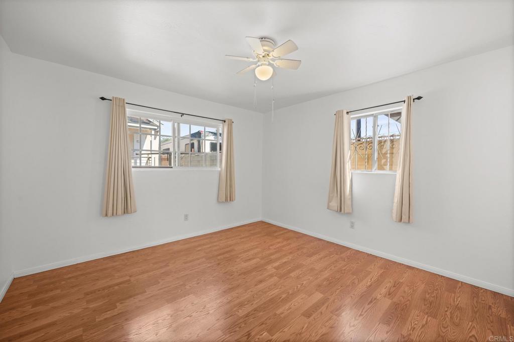 3813 15 Birch Street