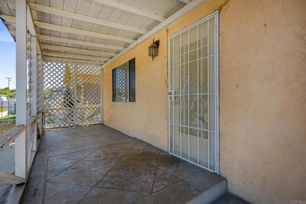 3813 15 Birch Street