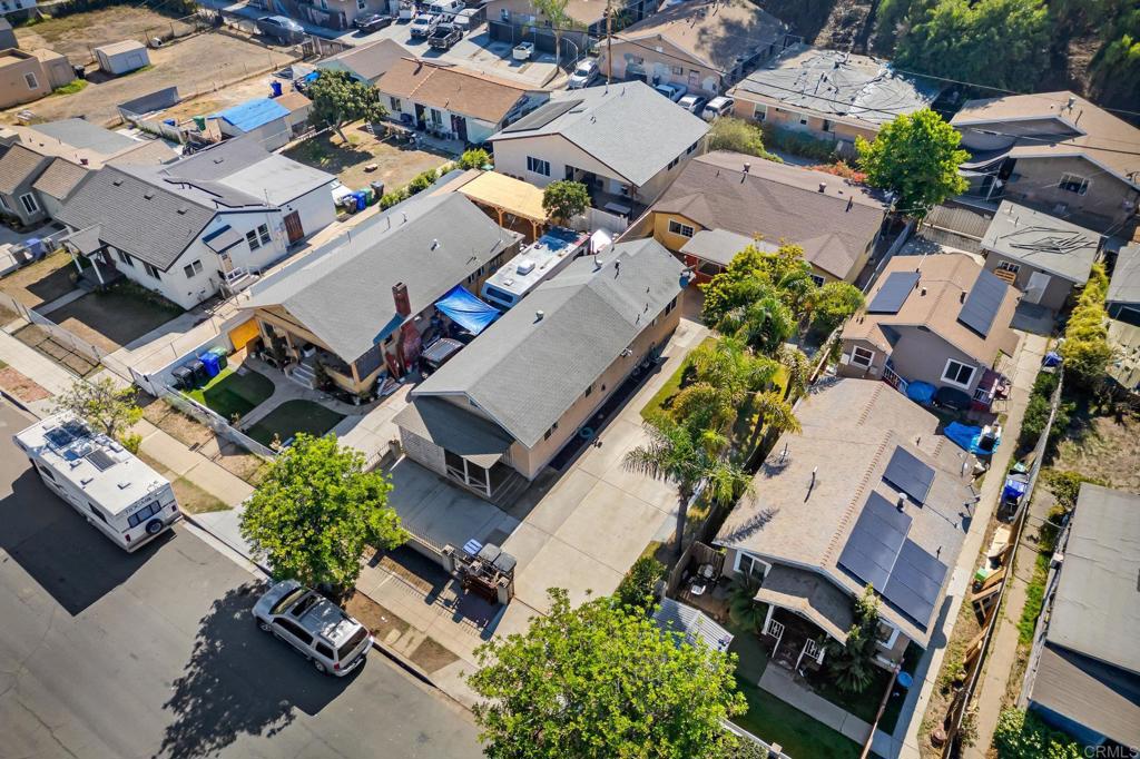 3813 15 Birch Street