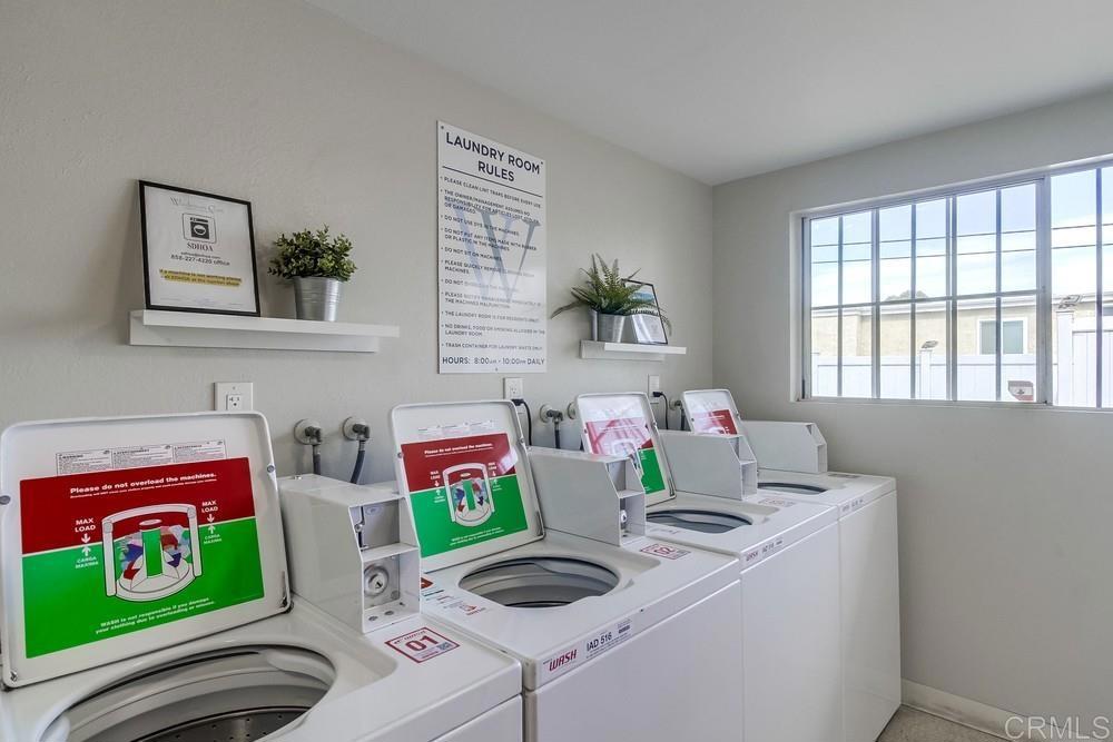 3950 Cleveland Avenue 215