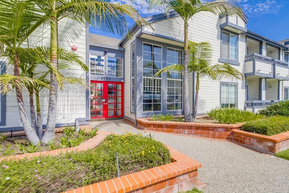 3950 Cleveland Avenue 215