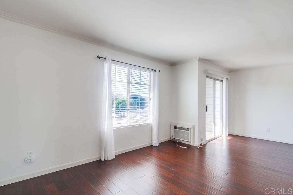 3950 Cleveland Avenue 215