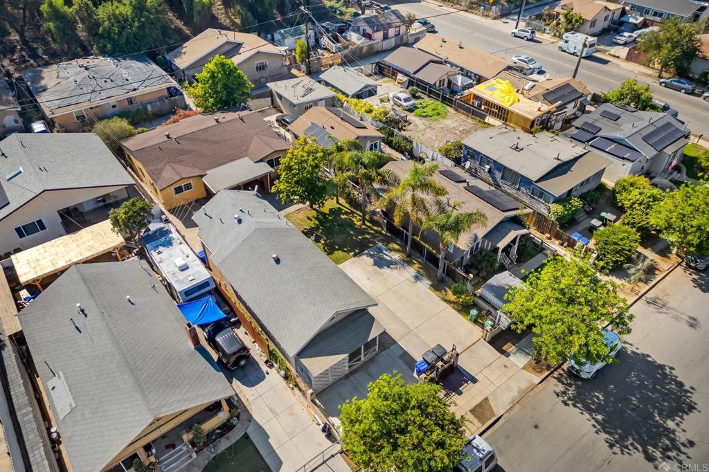 3813 15 Birch Street