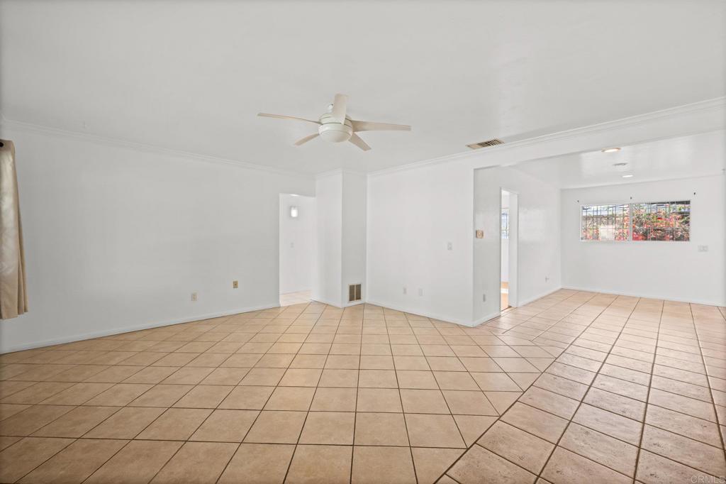 3813 15 Birch Street