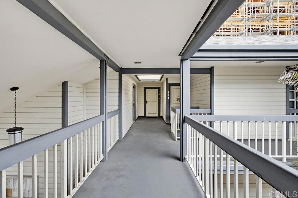 3950 Cleveland Avenue 215