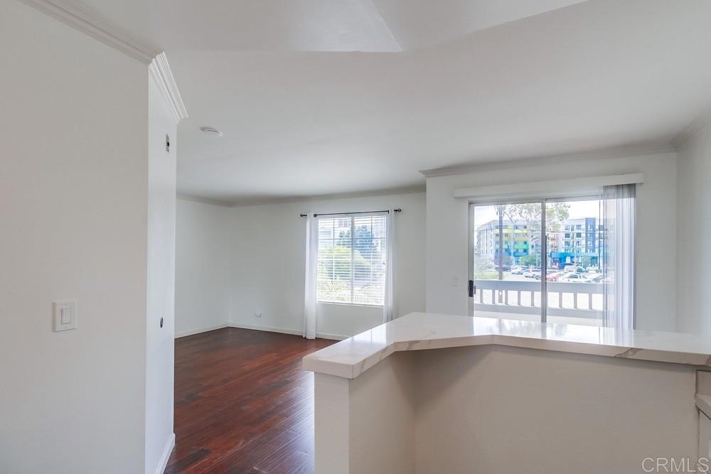 3950 Cleveland Avenue 215