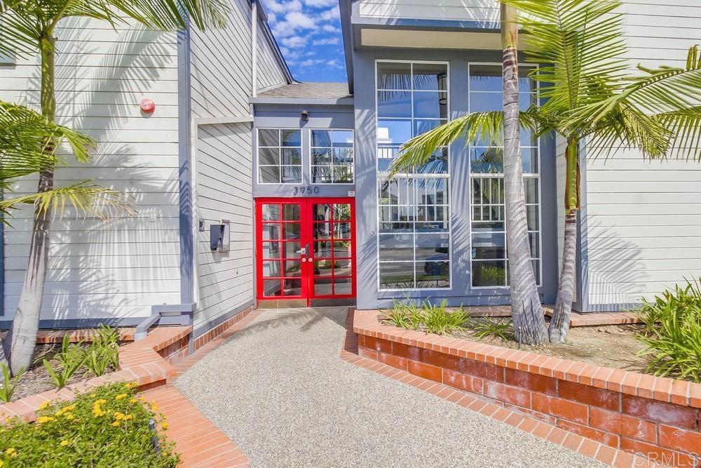 3950 Cleveland Avenue 215