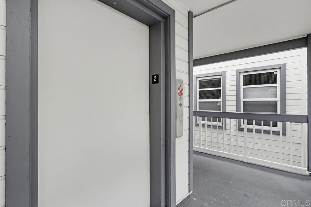 3950 Cleveland Avenue 215