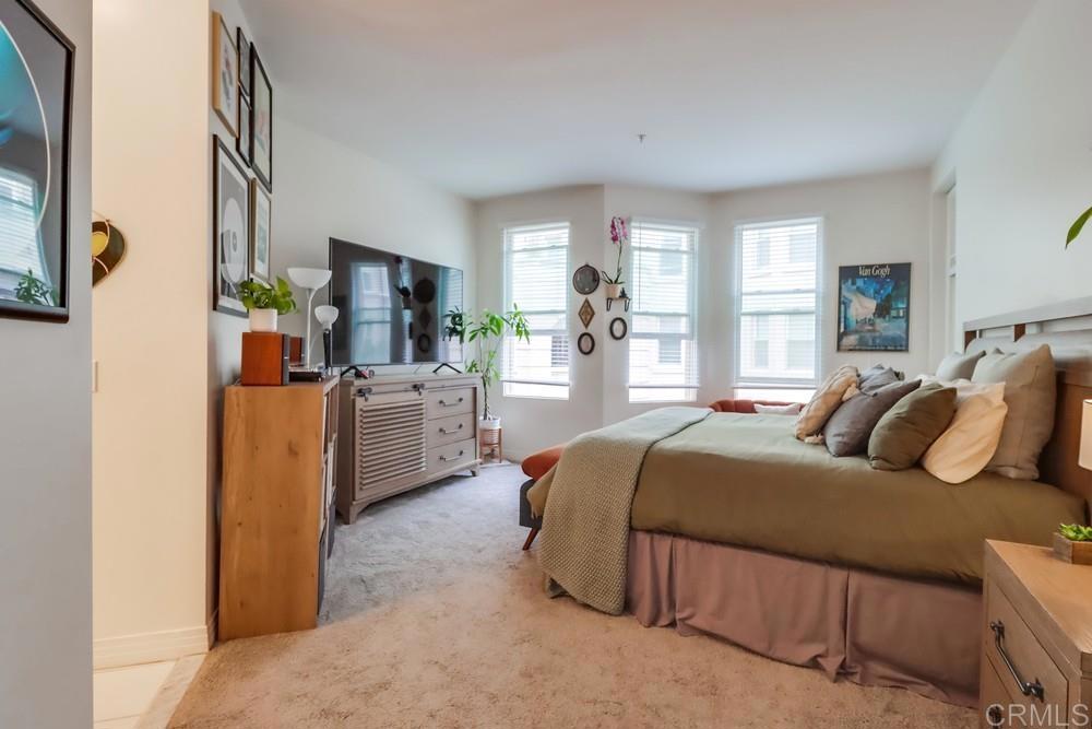 655 India Street 320