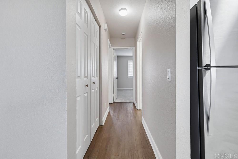 1025 Estes Street 14