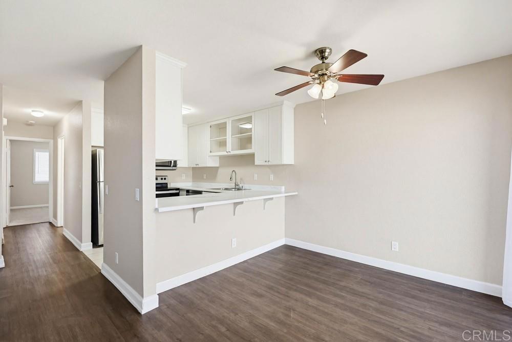 1025 Estes Street 14