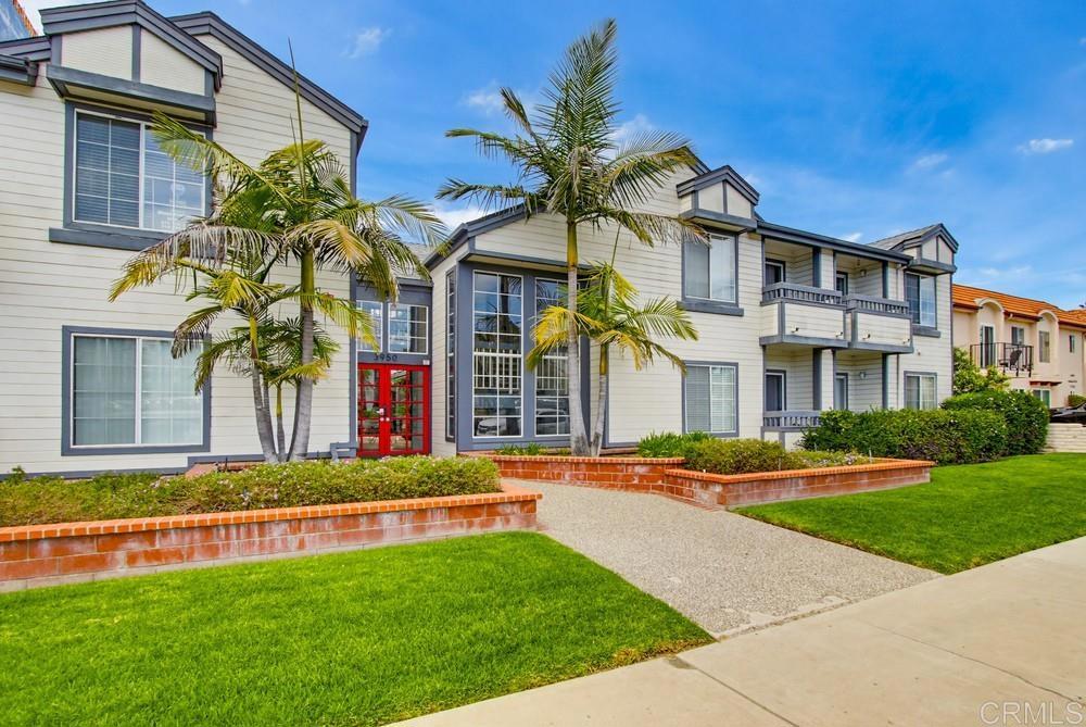 3950 Cleveland Avenue 211