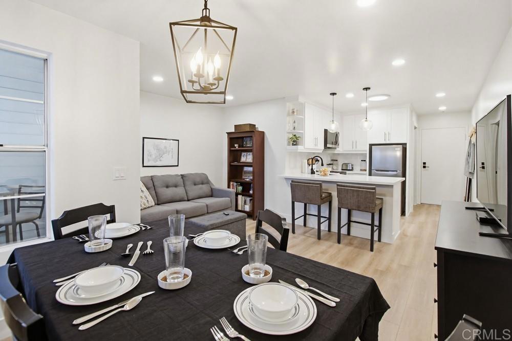 3950 Cleveland Avenue 211