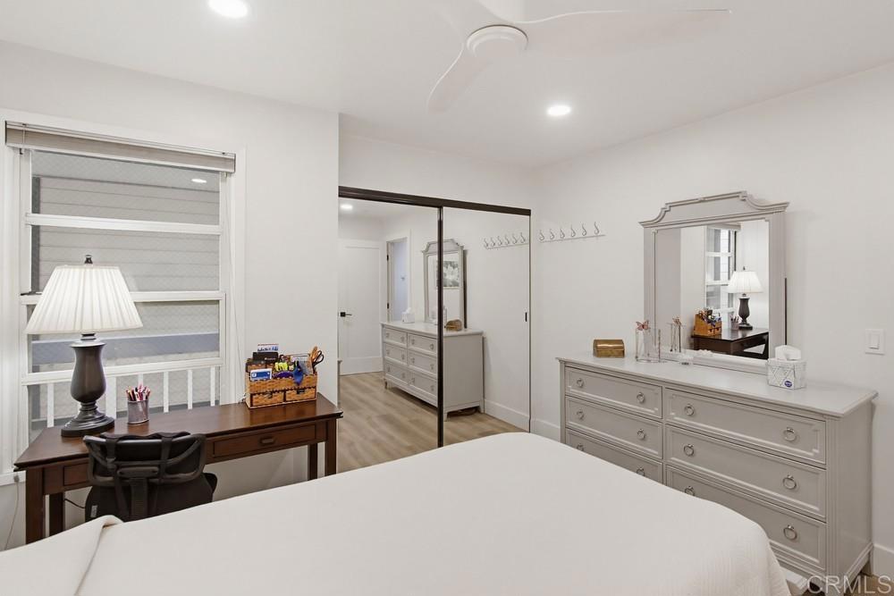 3950 Cleveland Avenue 211