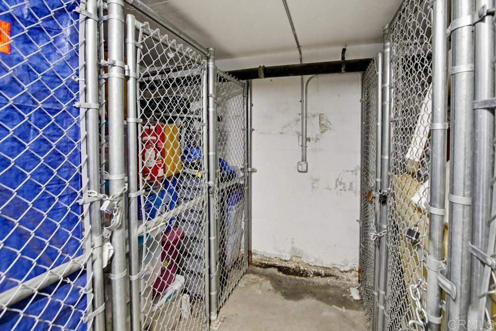 3950 Cleveland Avenue 211