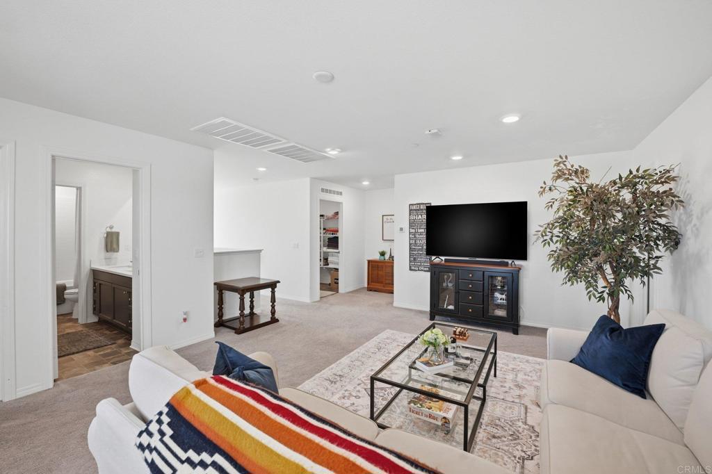 28863 Horsetail Circle