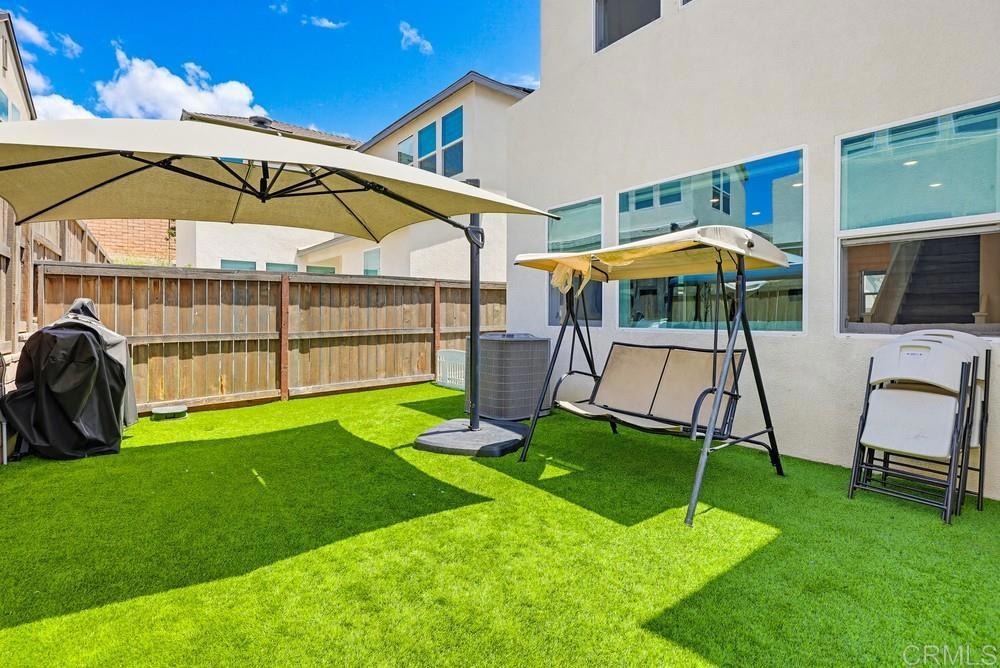 1664 Whitmore Loop