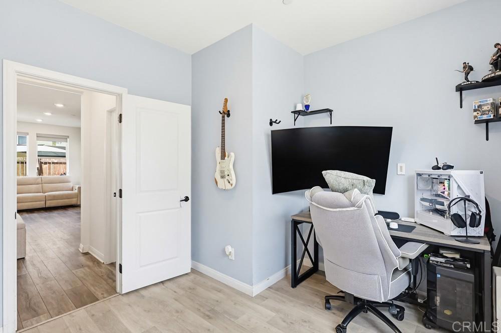 1664 Whitmore Loop