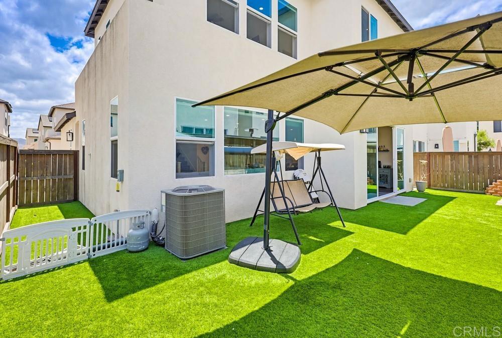 1664 Whitmore Loop