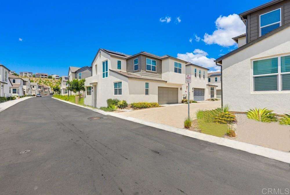 1664 Whitmore Loop