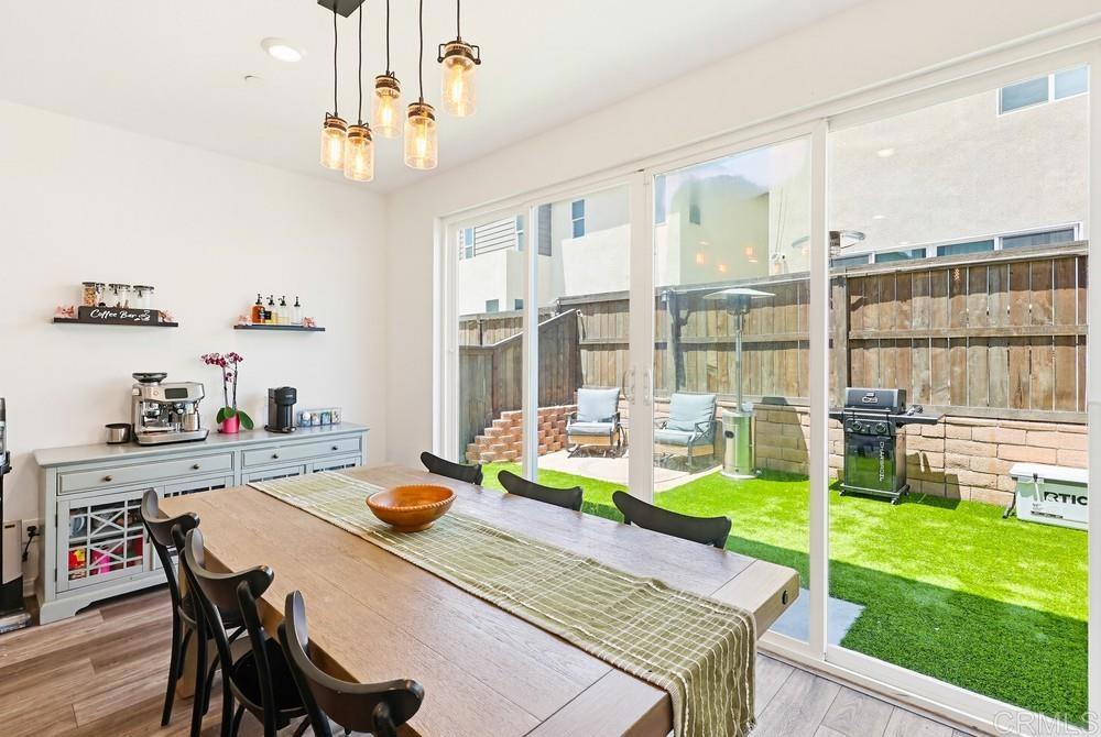 1664 Whitmore Loop