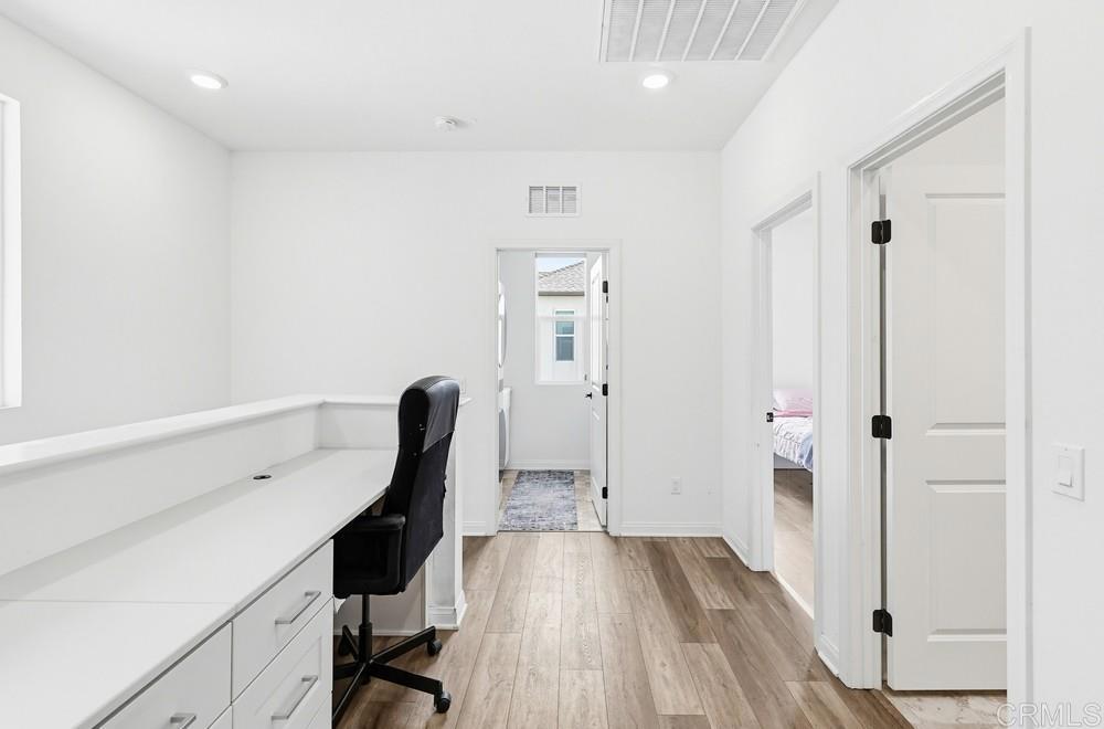 1664 Whitmore Loop