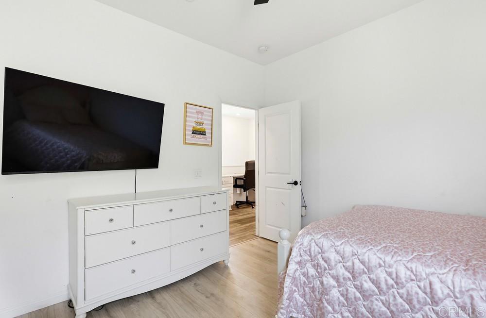 1664 Whitmore Loop