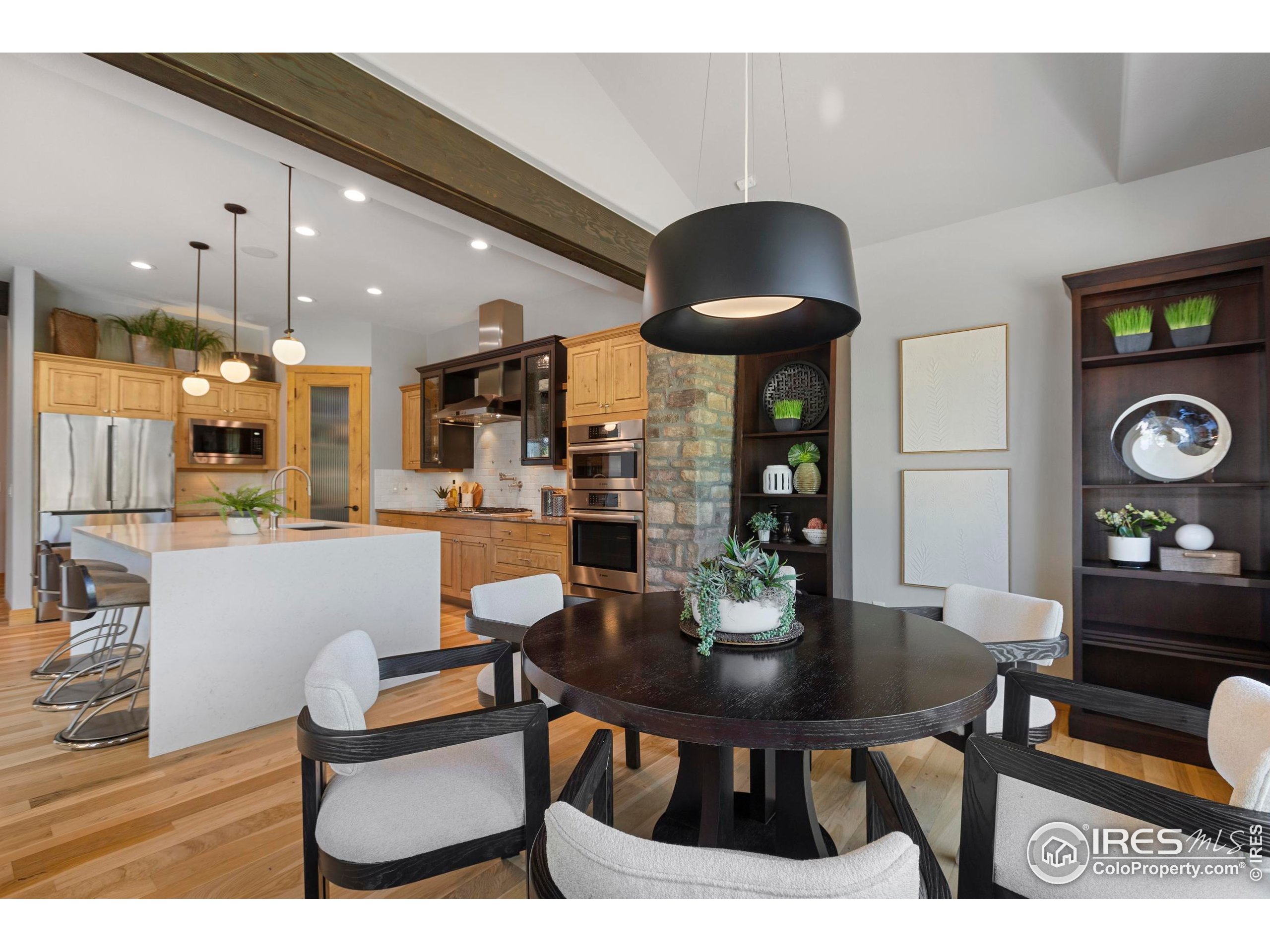 3609 Shallow Pond Dr