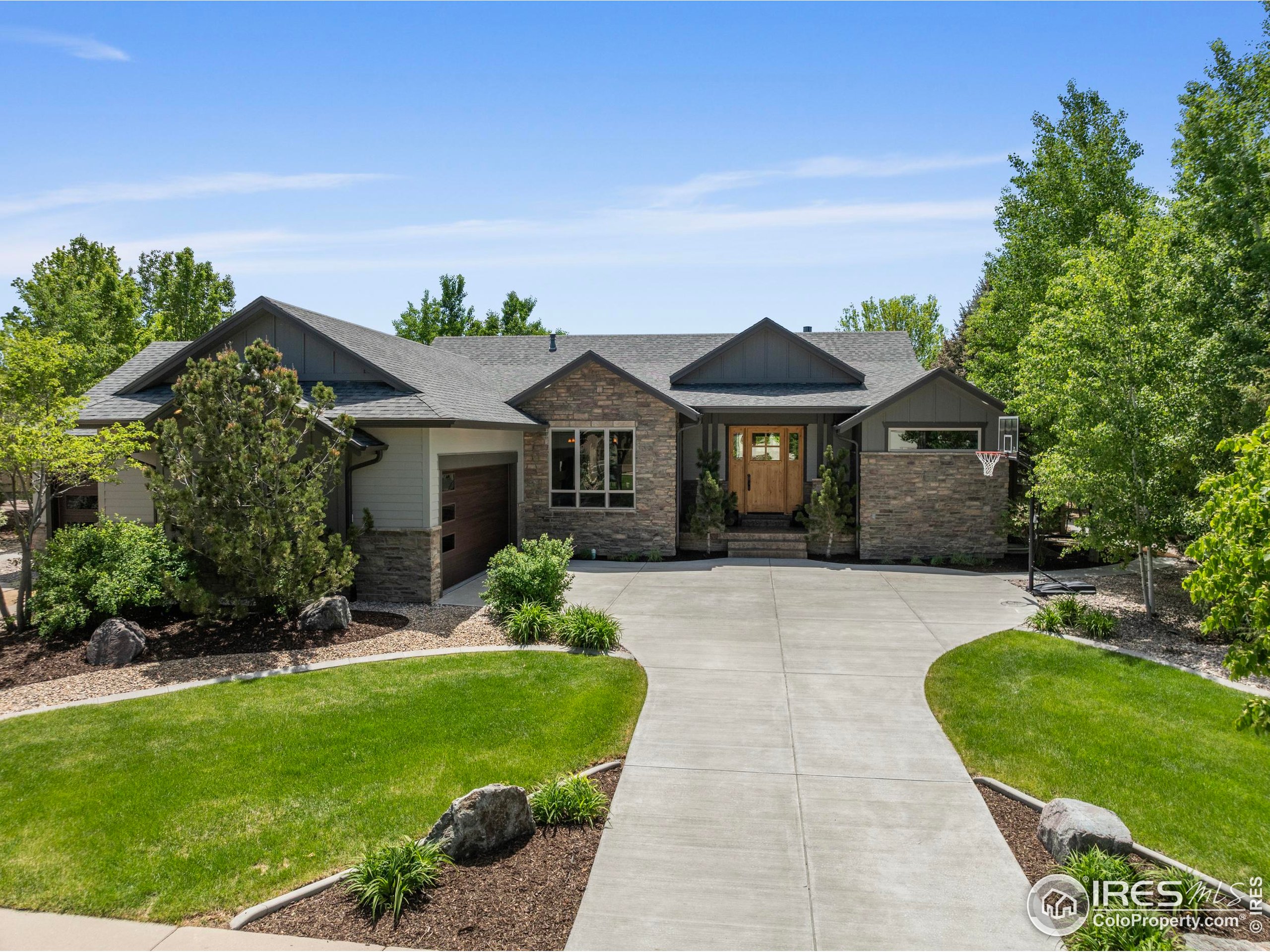 3609 Shallow Pond Dr