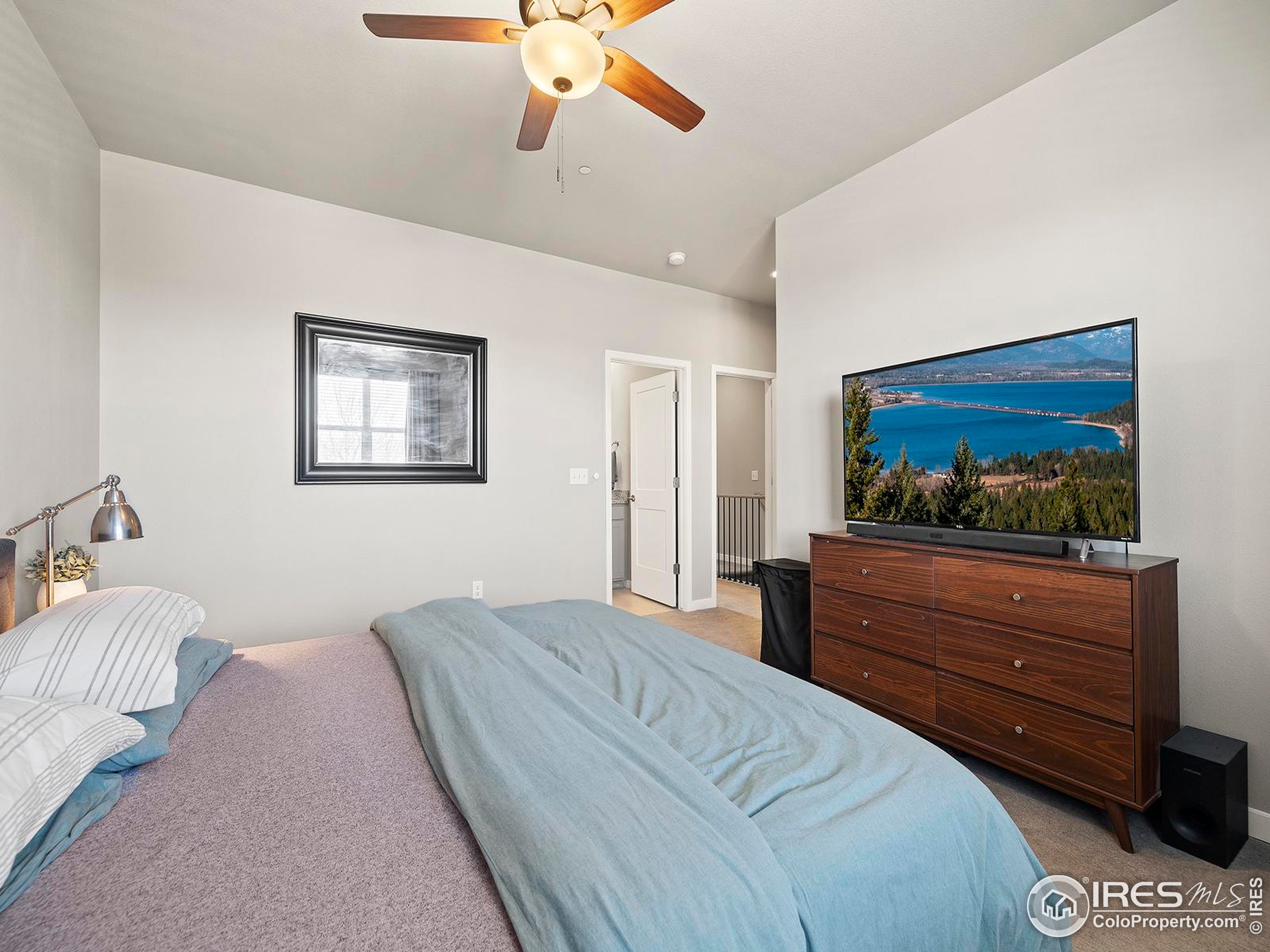 744 Wagon Trail Rd 4