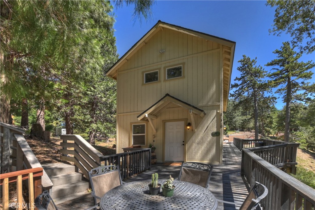 21510 Crest Forest Drive