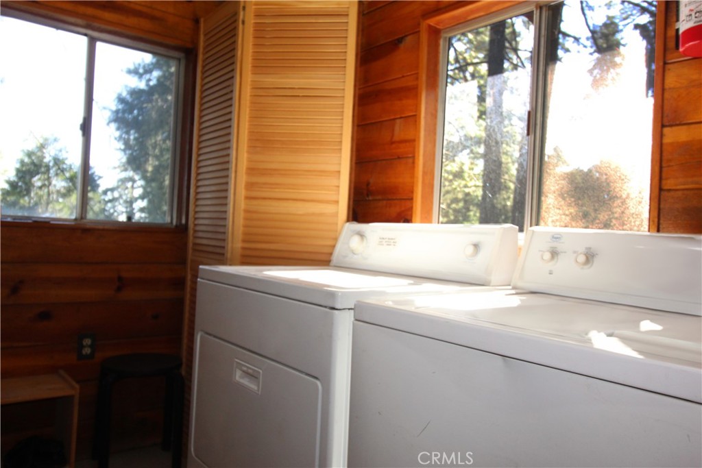 21683 Ballenger Road