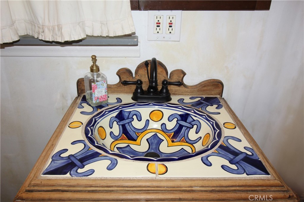 21683 Ballenger Road