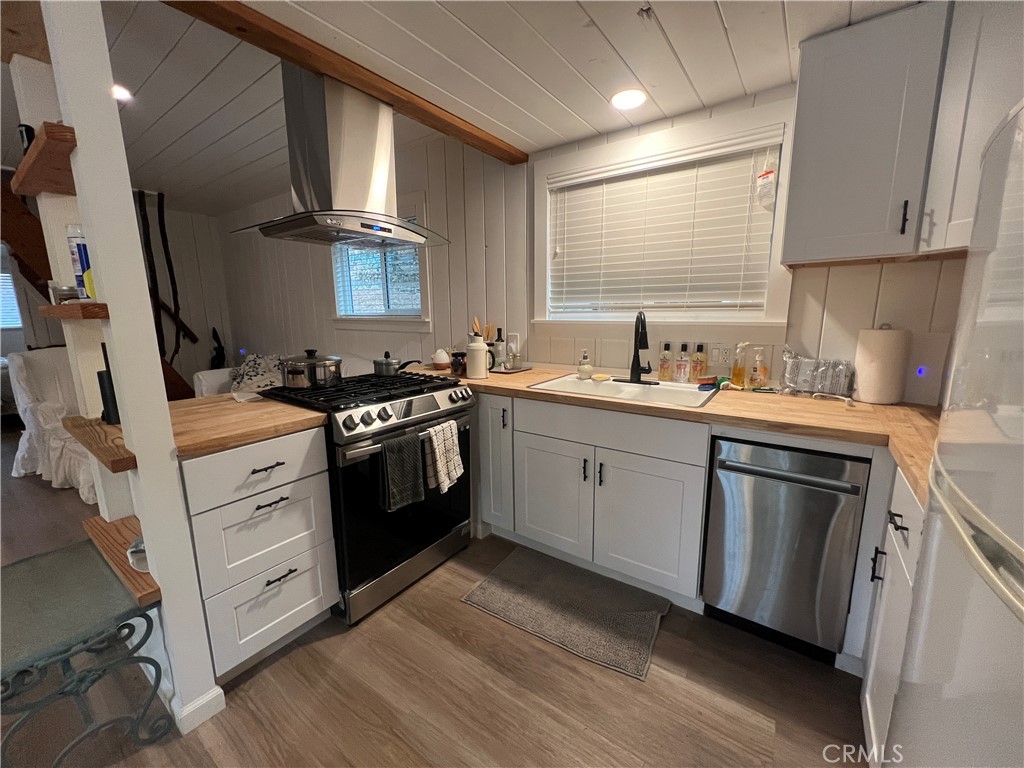 200 S Dart Canyon Road