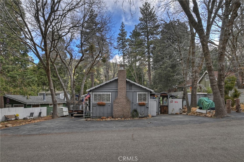 477 Pyramid Drive