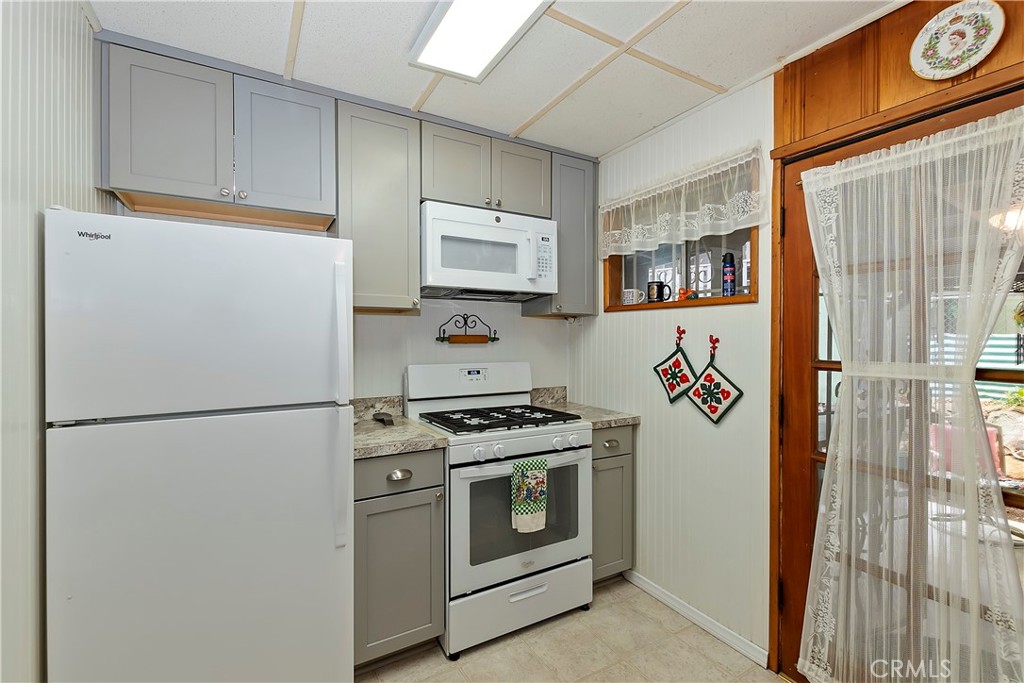 477 Pyramid Drive