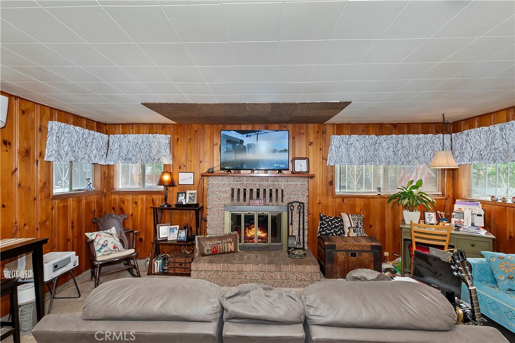 477 Pyramid Drive
