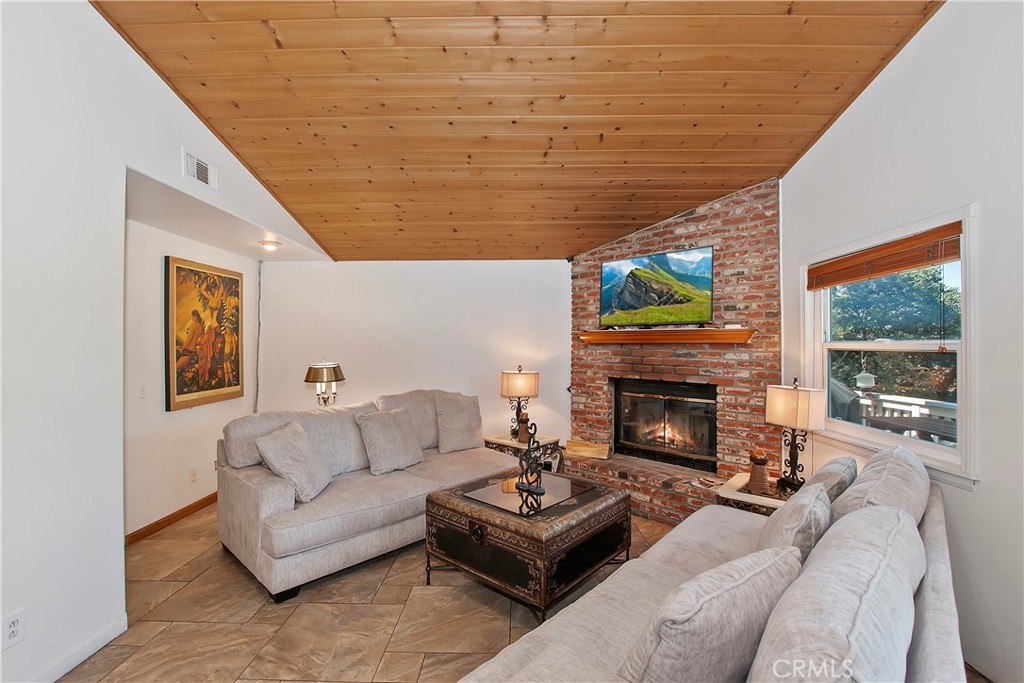 395 Wylerhorn Drive